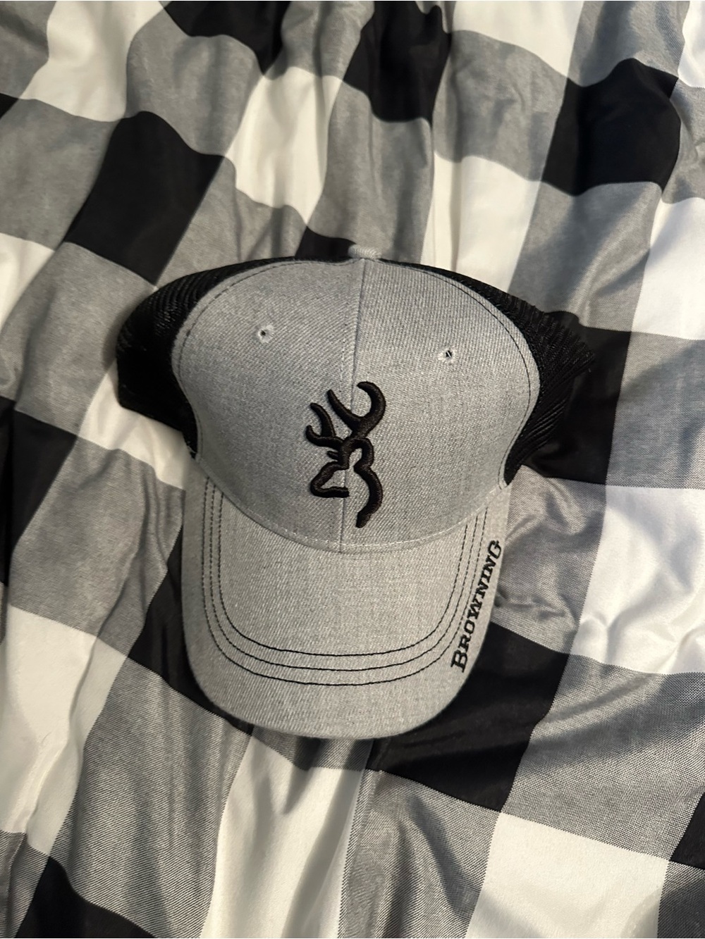 Browning Black & Gray Mesh Back Cap with Buckmark Emblem